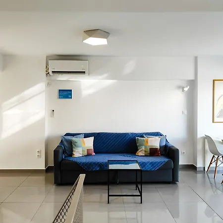 Kyma 19 Apartment *